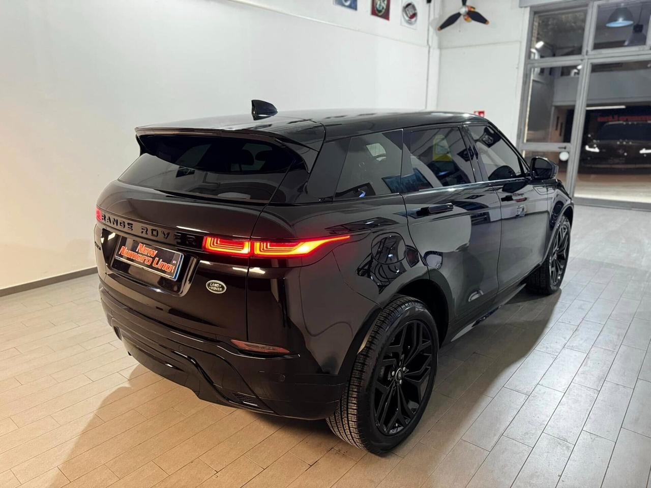 Range Rover Evoque 2.0 i4 R-Dynamic 163cv 2022 Autocarro