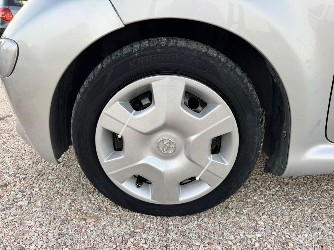 Toyota Aygo 1.0 12V VVT-i 5 porte