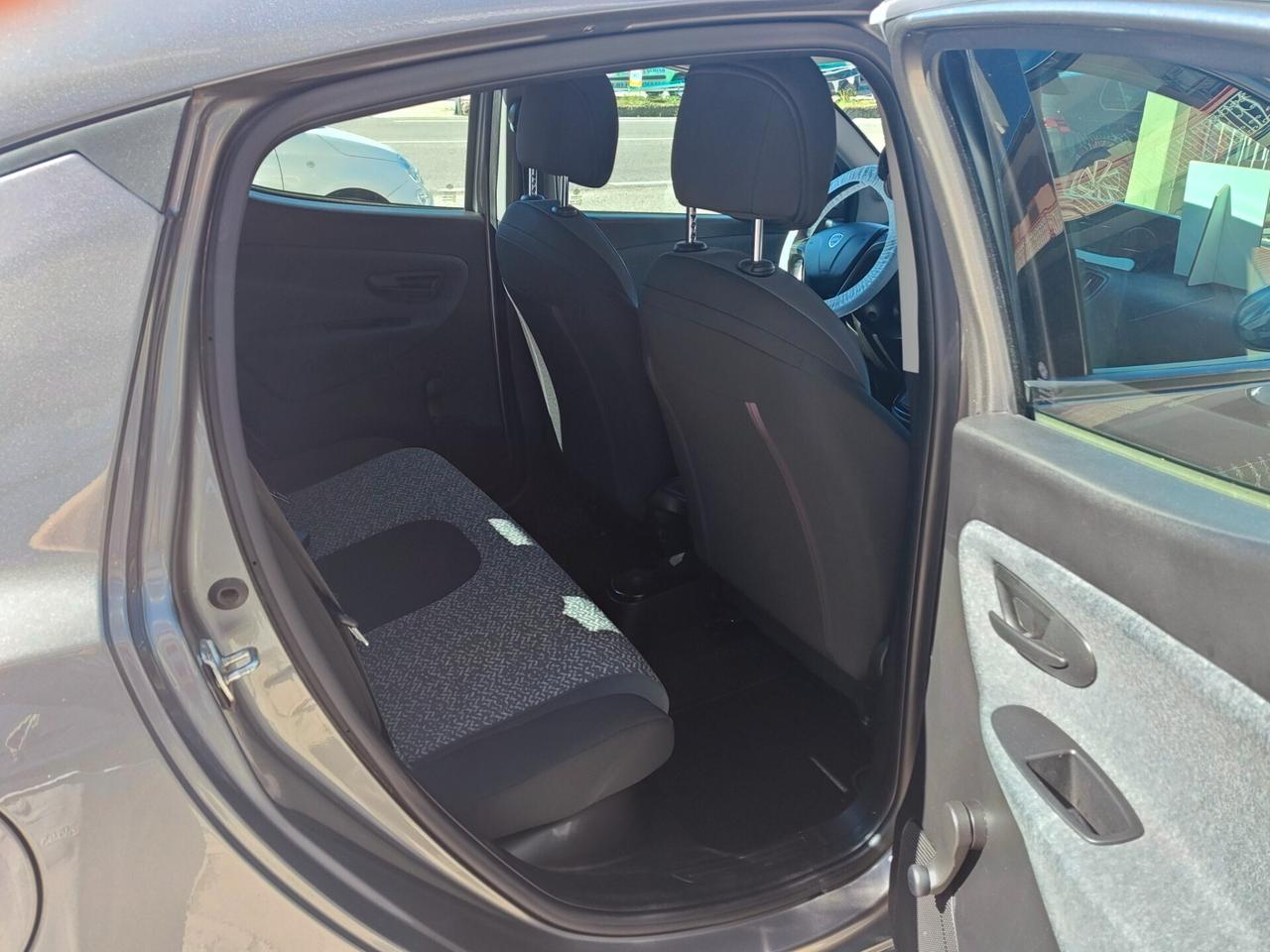 LANCIA YPSILON 1.2 69 CV 5P. GPL ECOCHIC ELEFANTINO BLU