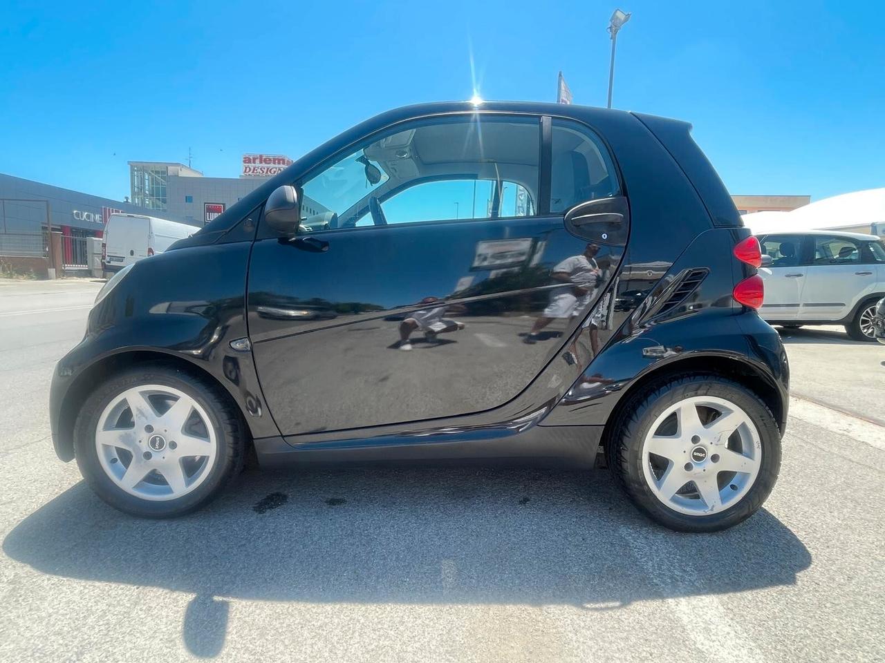 Smart ForTwo 1000 52 kW coupé passion