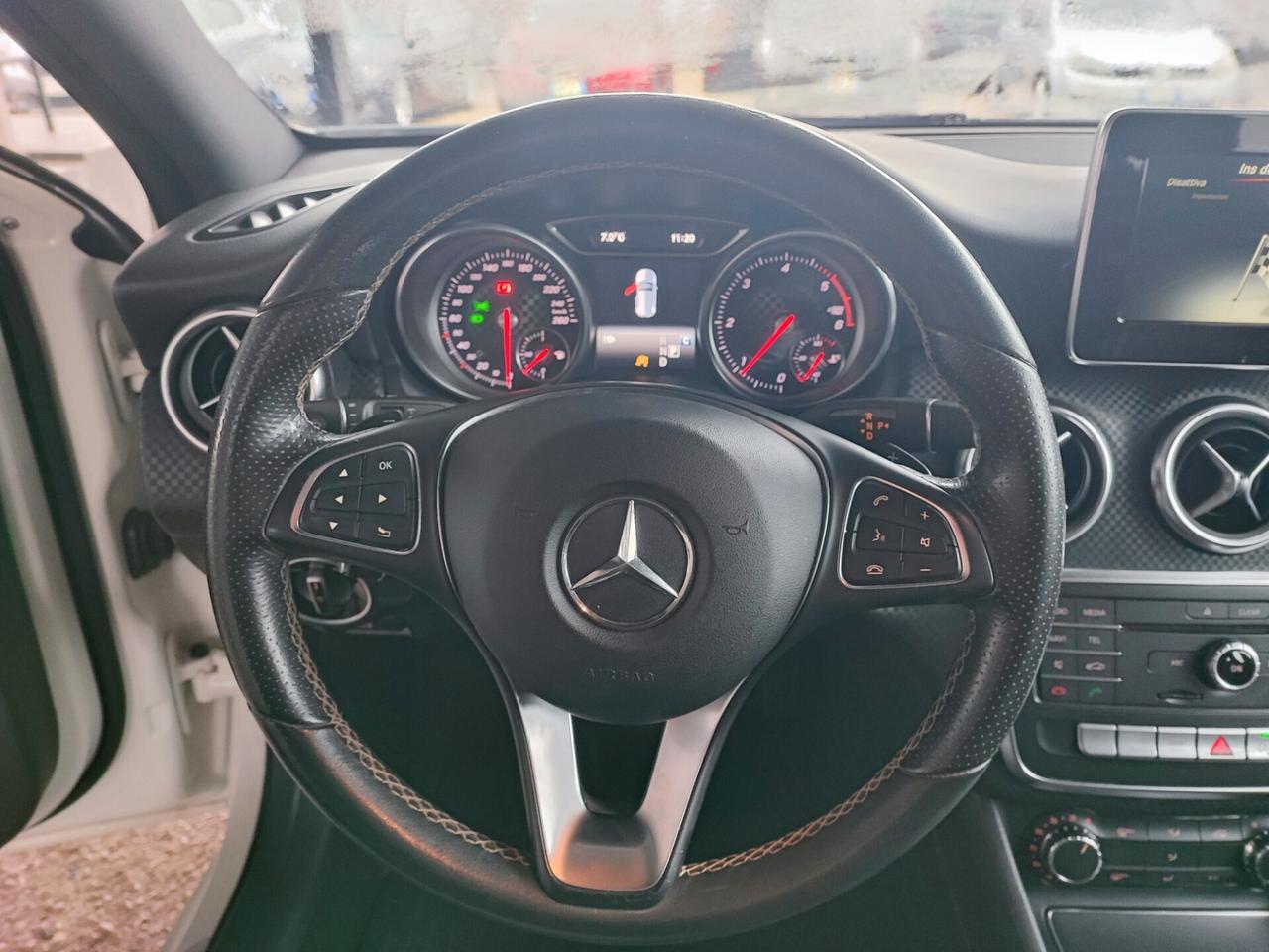 Mercedes-benz A 160 d Automatic Premium