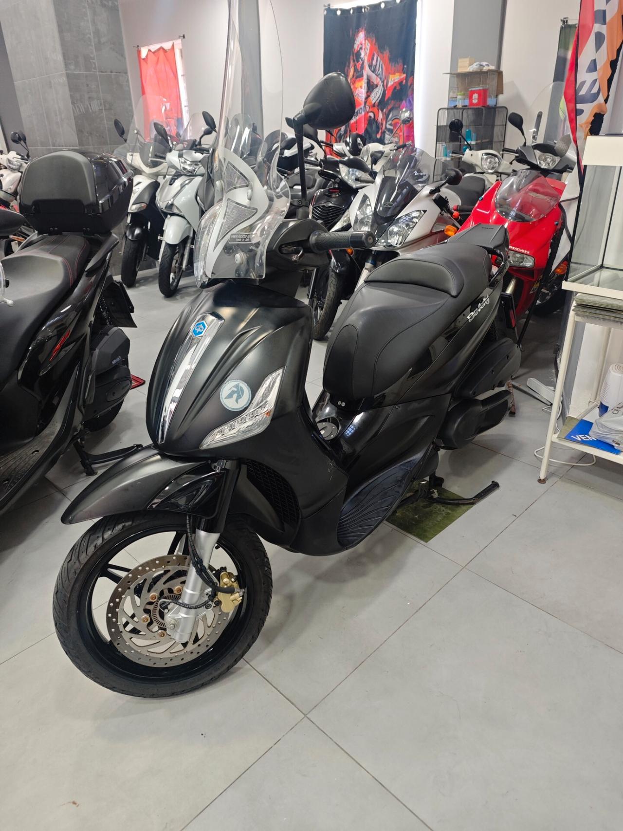 Piaggio Beverly 350 S sport abs