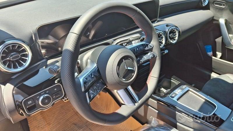 Mercedes-Benz Classe A - W177 2023 - A 180 d ...