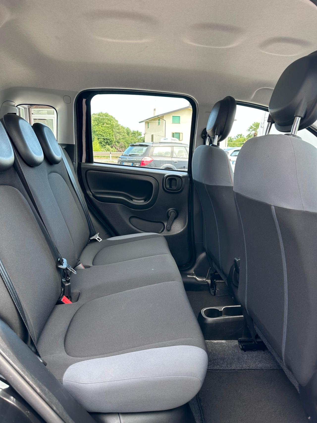Fiat Panda 1.2 Easy 69cv 2020 Neopatentati Nera