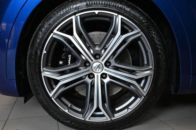 MASERATI Levante 3.0V6 MODENA 350CV F1 TET.21"RADAR CAM360°STRAFULL