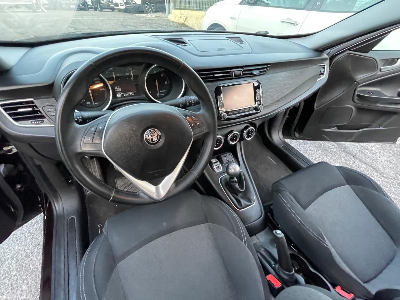 Alfa Romeo Giulietta 1.6 JTDm 120 CV Super, navigatore, pronta consegna