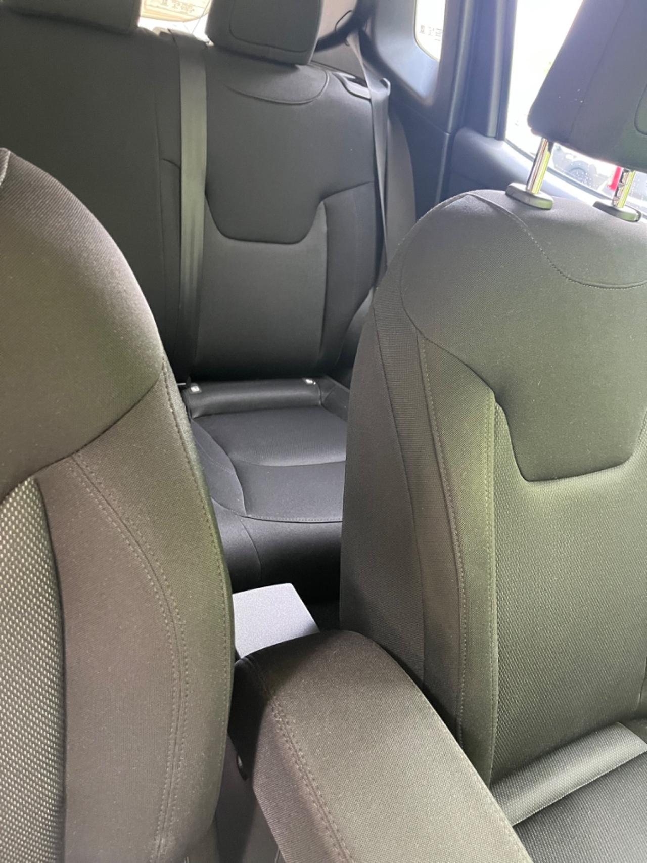 Jeep Renegade 1.6 Mjt 120 BLACK EDITION ANNIVERSARY