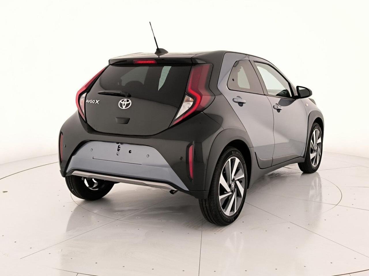 Toyota Aygo x 1.0 trend 72cv