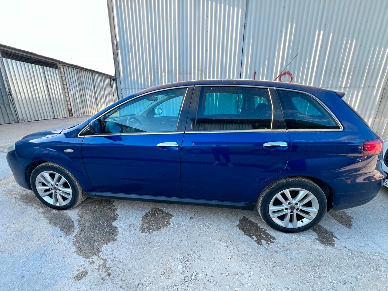 Fiat Croma 1.9 Multijet Emotion