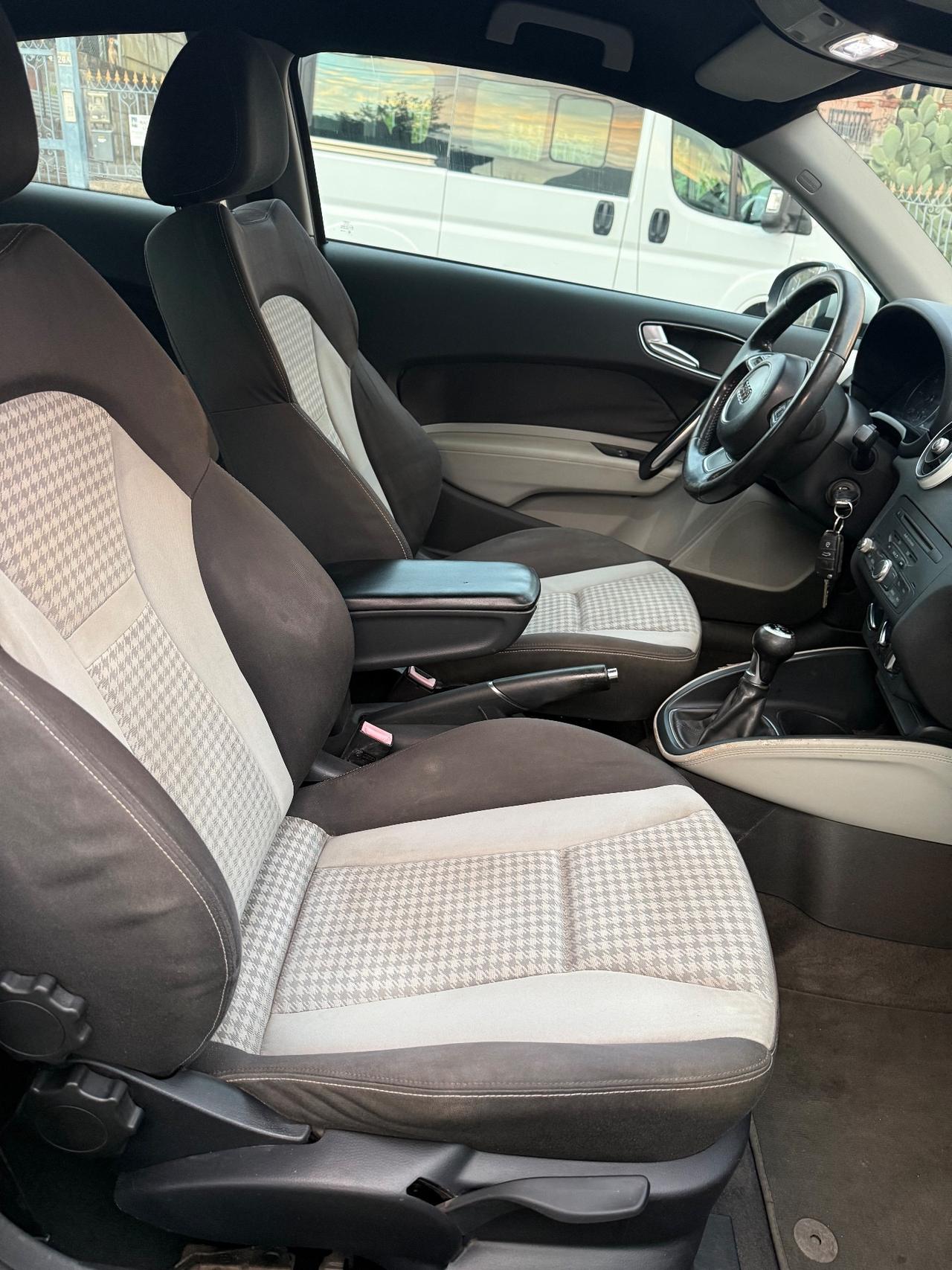 Audi A1 1.6 TDI 105 CV Ambition