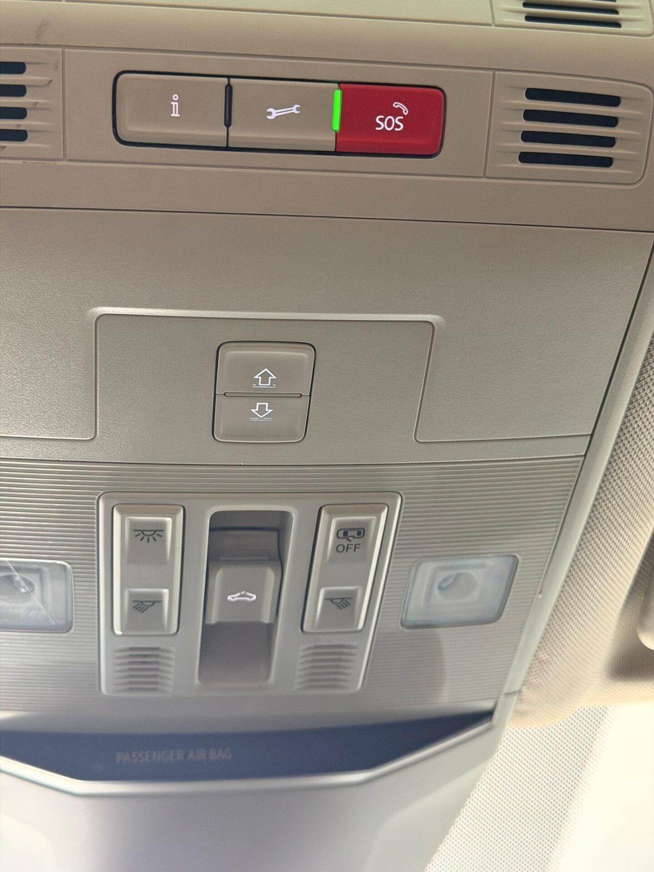 Volkswagen T-Roc 1.6 116CV TDI CON TETTUCCIO APRIBILE