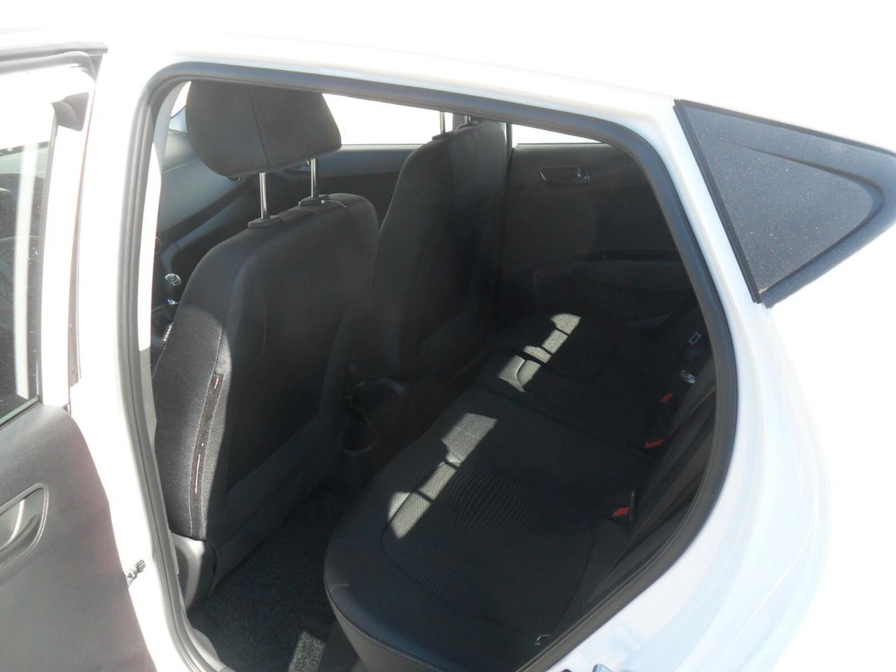 Hyundai i10 1.0 MPI Login A/T