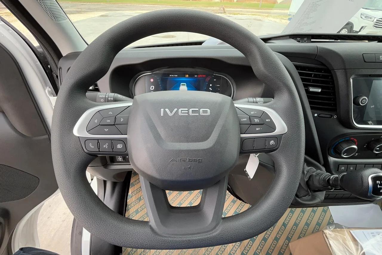 Iveco Daily 35S16HA8 3.0 HPT PM Cabinato Hi-Matic