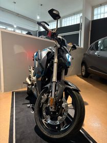 Zontes ZT 125 U porta targa zontes, luci posteriori dinamiche, abs, chiavi wireless