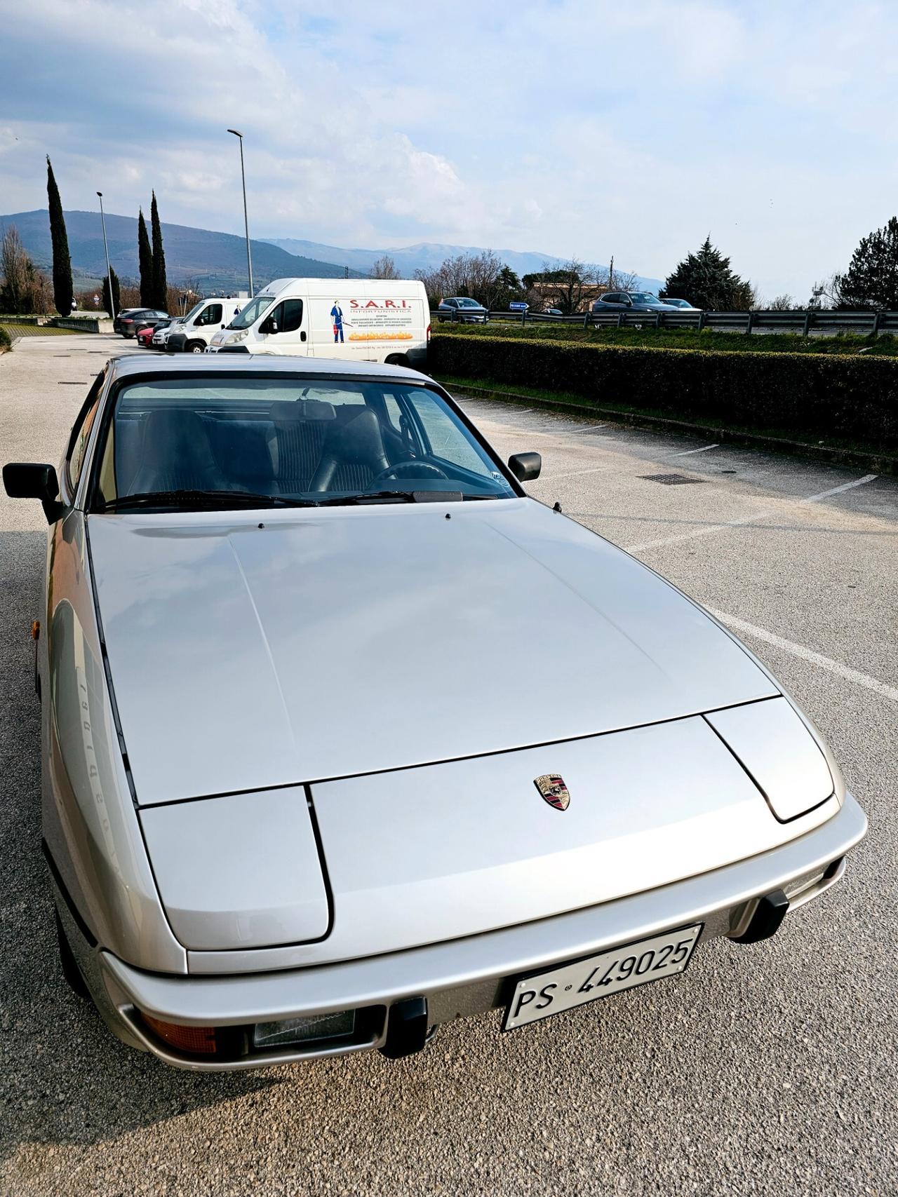 Porsche 924 2.0 Asi restauro Totale