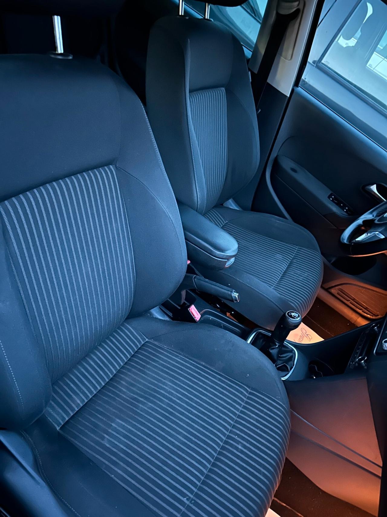 Volkswagen Polo 1.6 5 porte Highline BiFuel