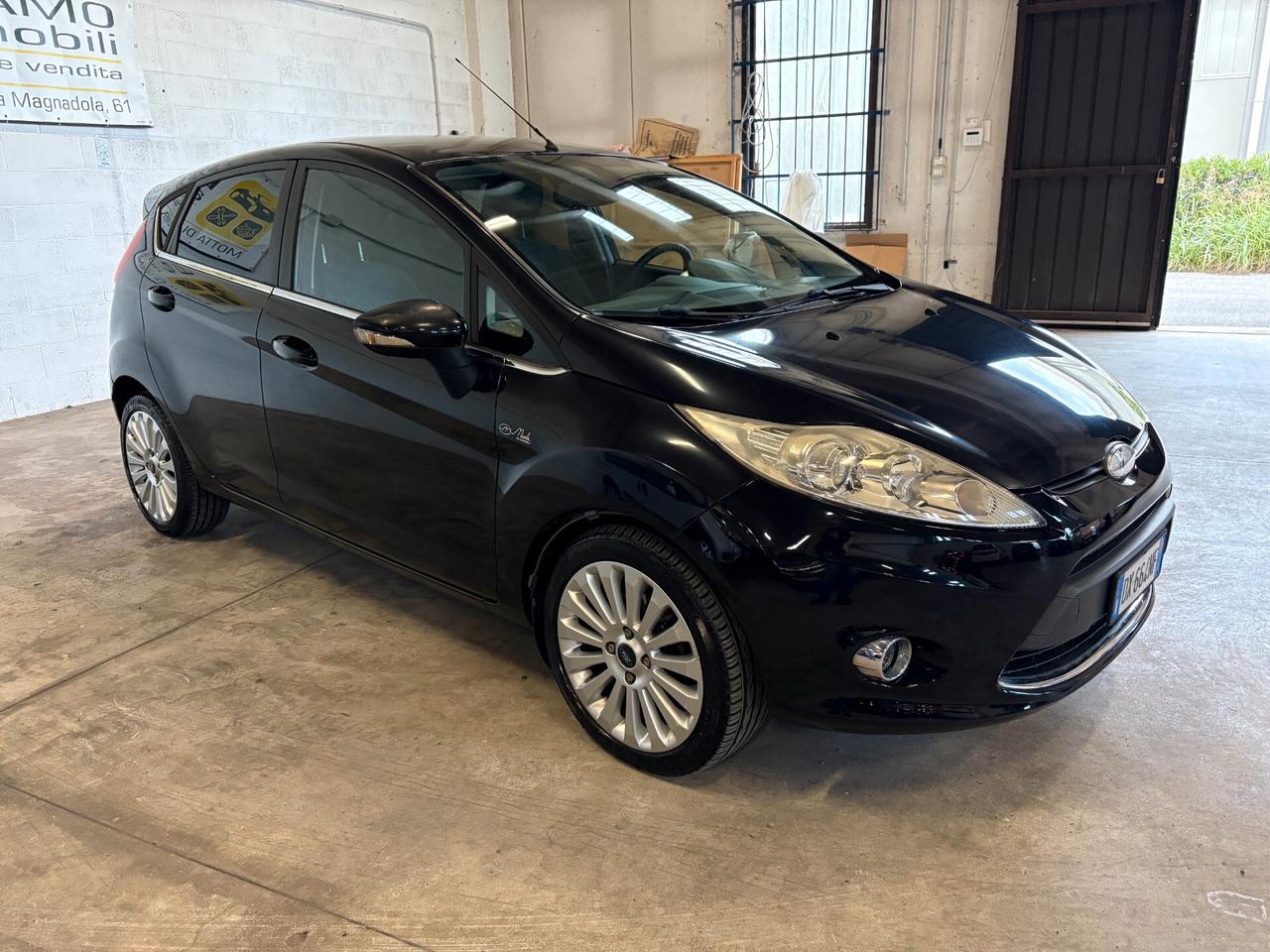 Ford Fiesta 1.4 5 porte GPL Titanium UNICO PROPRIETARIO