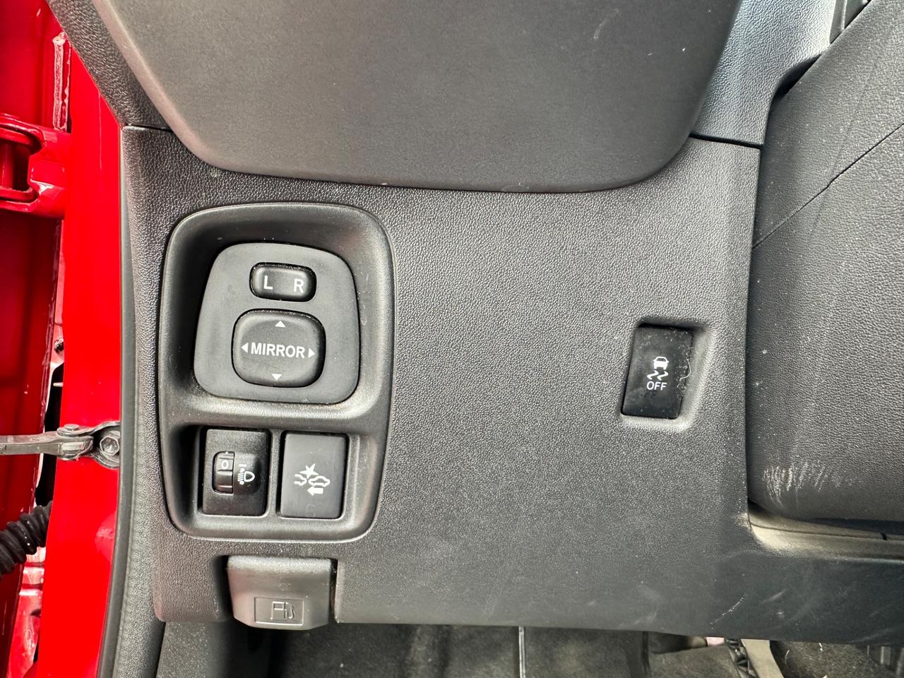 Toyota Aygo 1.0 VVT-i 72 CV 5 porte x-play Bluetooth touch RADAR