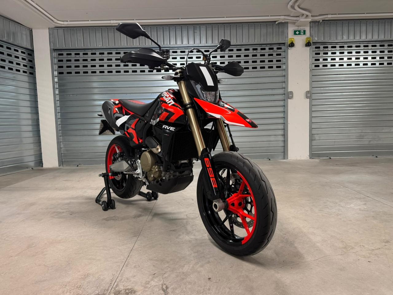 Ducati Hypermotard 698 DEPOTENZIATA A2