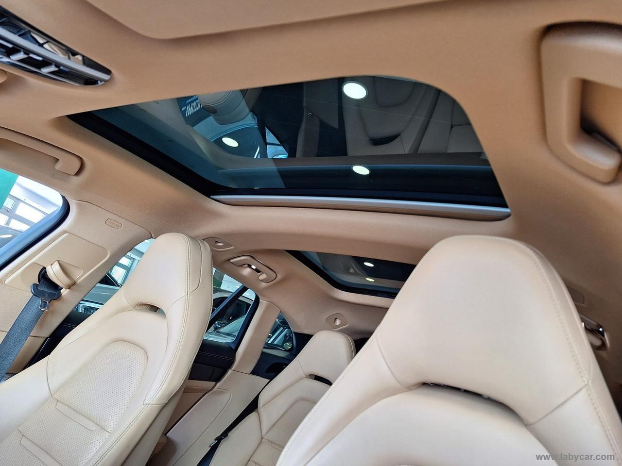 PORSCHE Panamera 4 E-Hybrid Sport Turismo