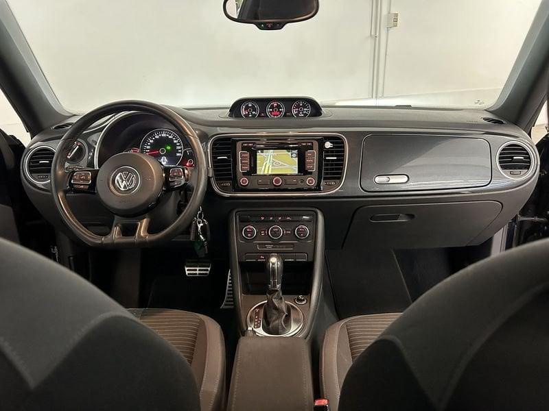 Volkswagen Maggiolino Maggiolino 2.0 TDI DSG Sport