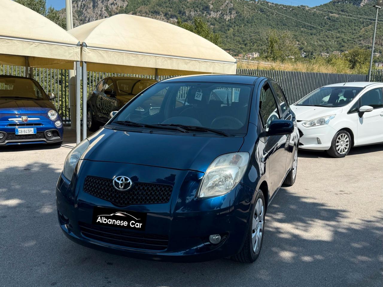 Toyota Yaris 1.0 VVT-i 69 CV 5P Sol