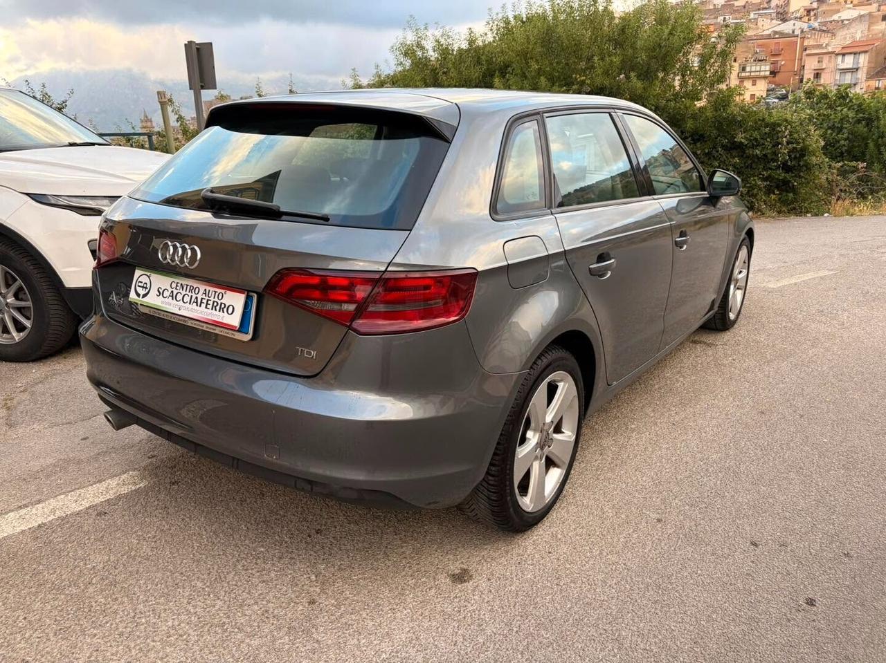 Audi A3 1.6 TDI clean diesel Ambition