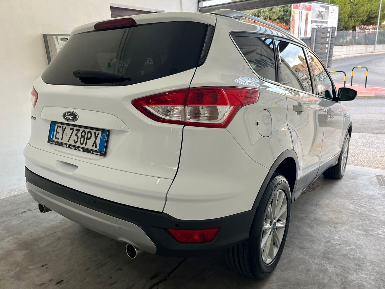 FORD KUGA 2.0 TDCI 150 CV 4WD Powershift TITANIUM