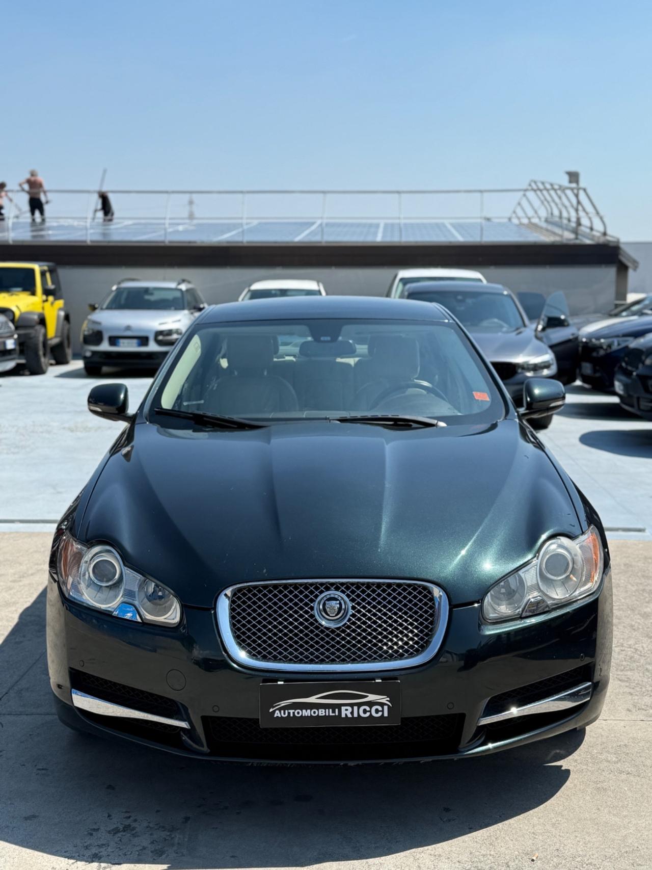 Jaguar XF 3.0 D V6 Premium Luxury 240cv
