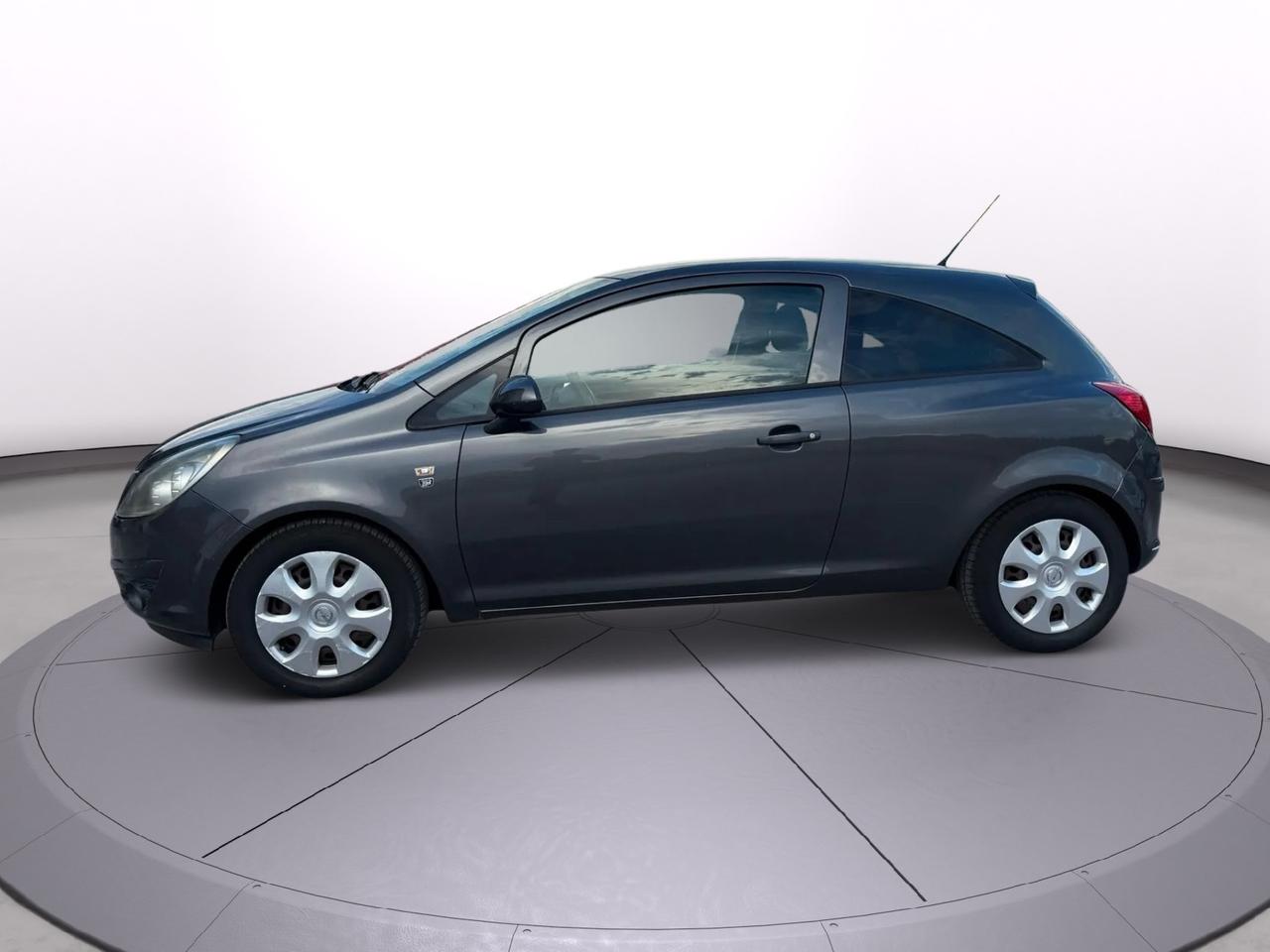 Opel Corsa 1.2 benzina anno 2011 neo