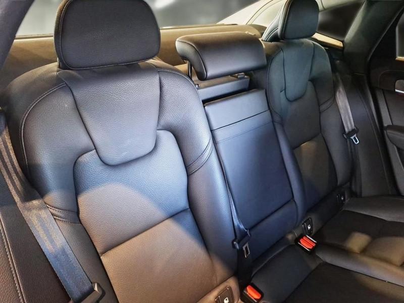 VOLVO S90 B5 D AWD autom. Inscription 4 PORTE BERLINA