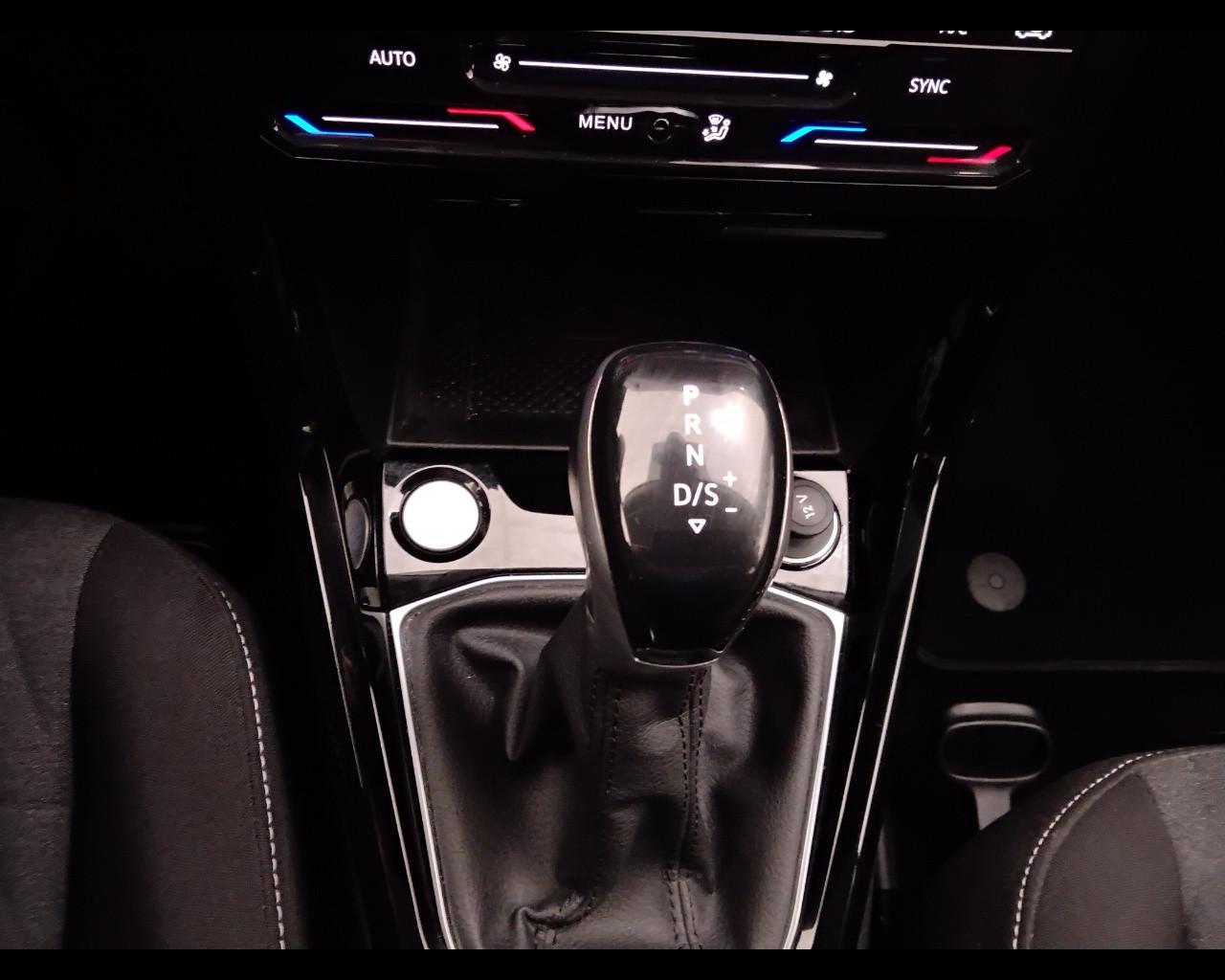 VOLKSWAGEN T-Cross 2024 - T-Cross 1.0 tsi Life 115cv dsg