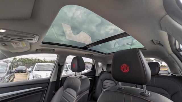 MG ZS GDI LUXORY 1.0cc 111cv CAMERA 360° TETTO PANORAMIC