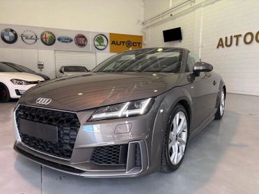 Audi TT Coupé 45 TFSI quattro S tronic S-LINE