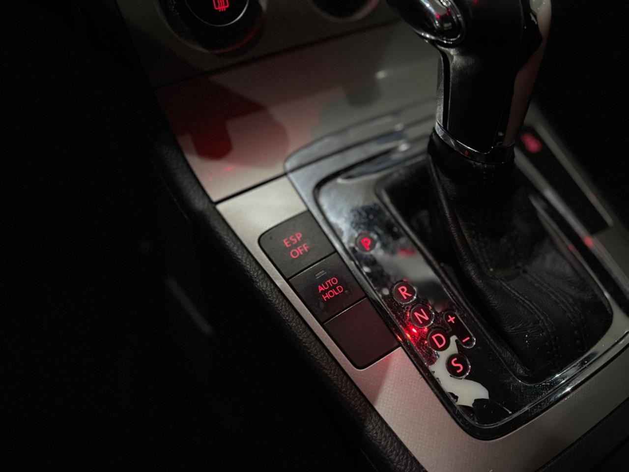 Volkswagen Passat 2.0TDI DSG Highline LEGGI BENE