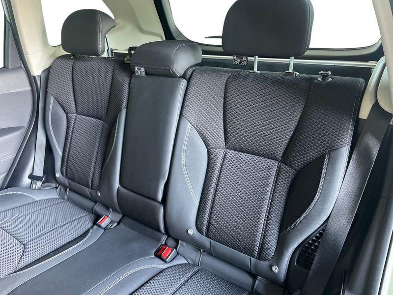 Subaru Forester 2.0 e-Boxer MHEV Lineartronic Premium