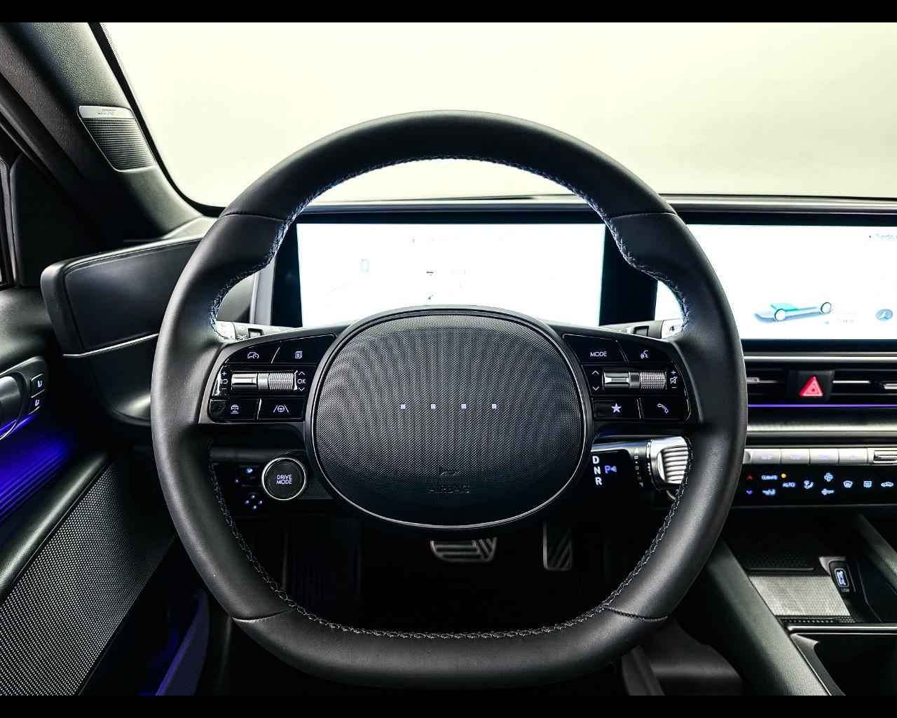 HYUNDAI Ioniq 6 - Ioniq 6 77.4 kWh AWD Evolution