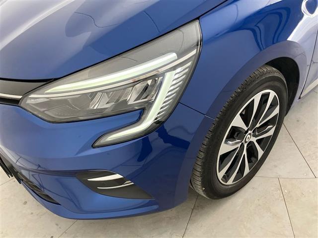 RENAULT Clio 1.6 E-Tech full hybrid Techno 145cv auto