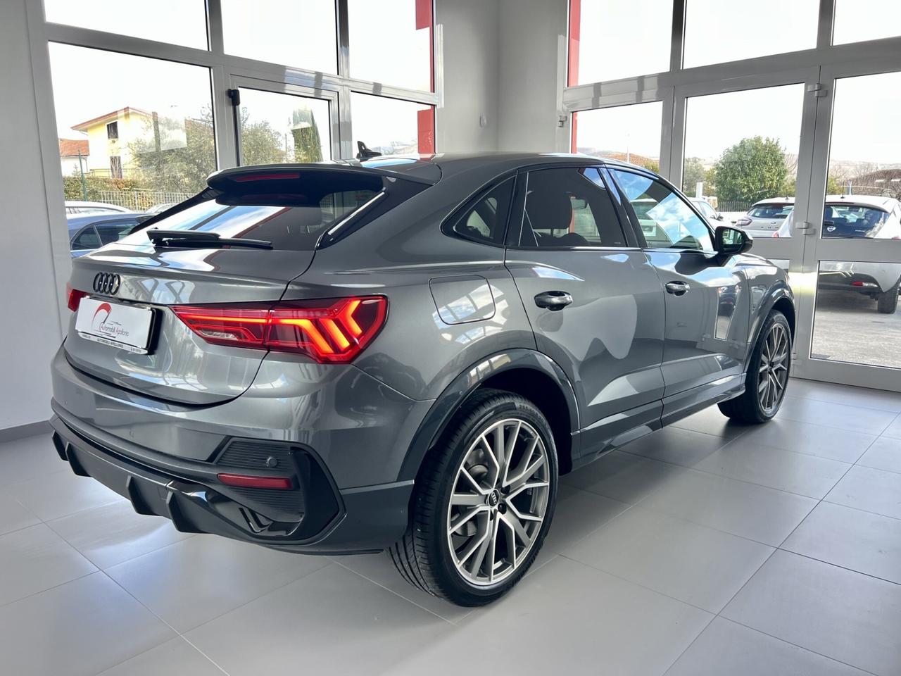 AUDI Q3 SPORTBACK 2.0 TDI 150 CV S LINE - 2022