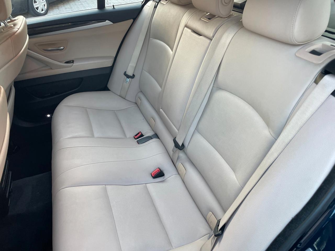 Bmw 525 525d xDrive Luxury