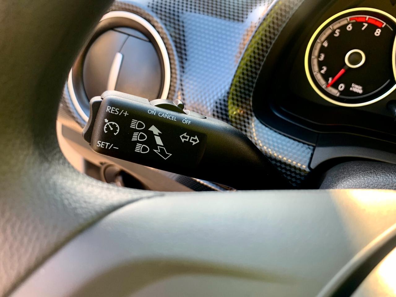Volkswagen up! 1.0 5p. move BlueMotion 2021