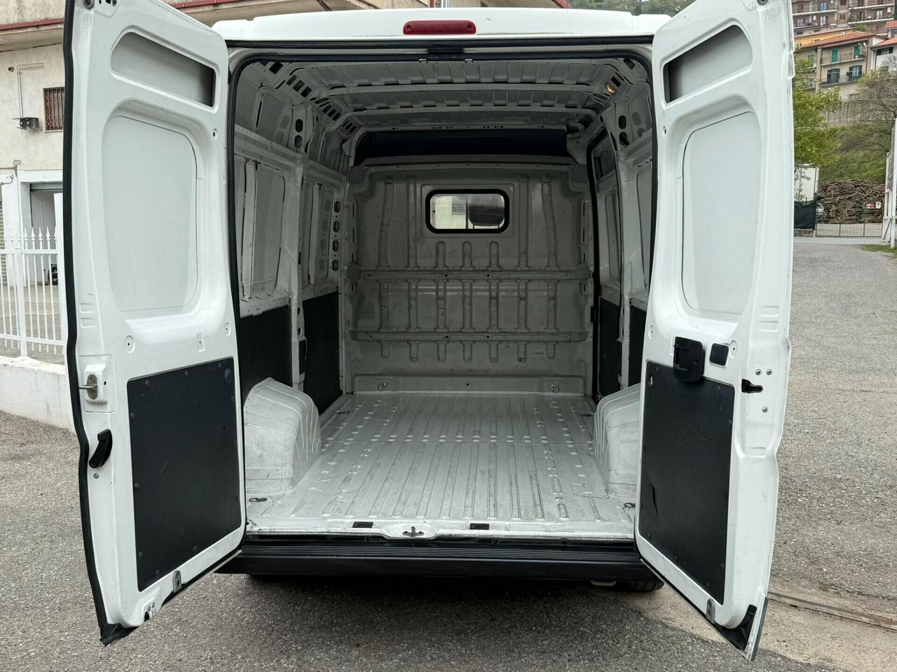 Fiat Ducato 33 2.2 MJT 120 cv TETTO ALTO