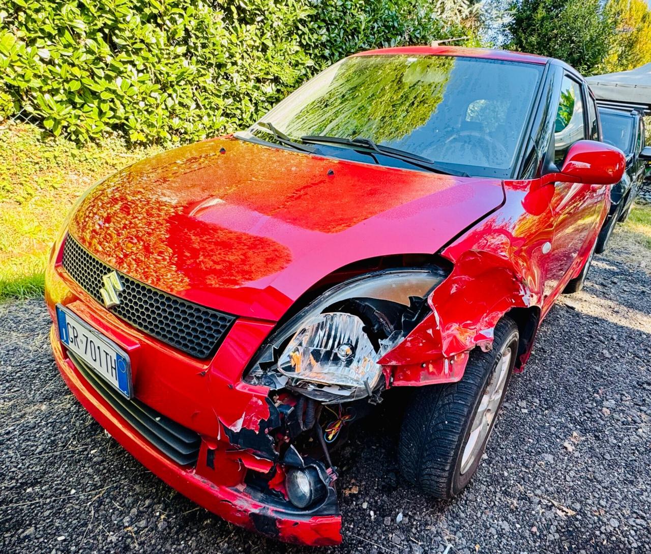 Suzuki Swift 1.3 DDiS 75CV 5p. GL Safety INCIDENTATA