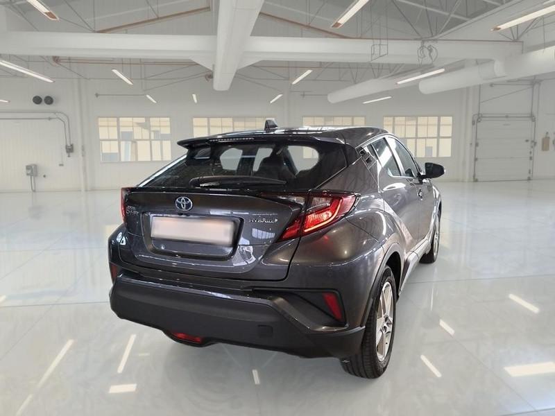 TOYOTA C-HR 1.8H 98CV E-CVT Business