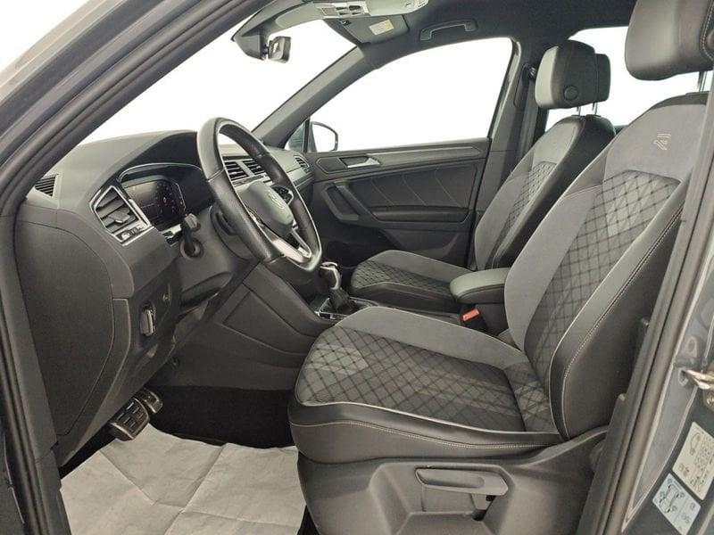 Volkswagen Tiguan 2.0 TDI 150 CV SCR DSG R-Line