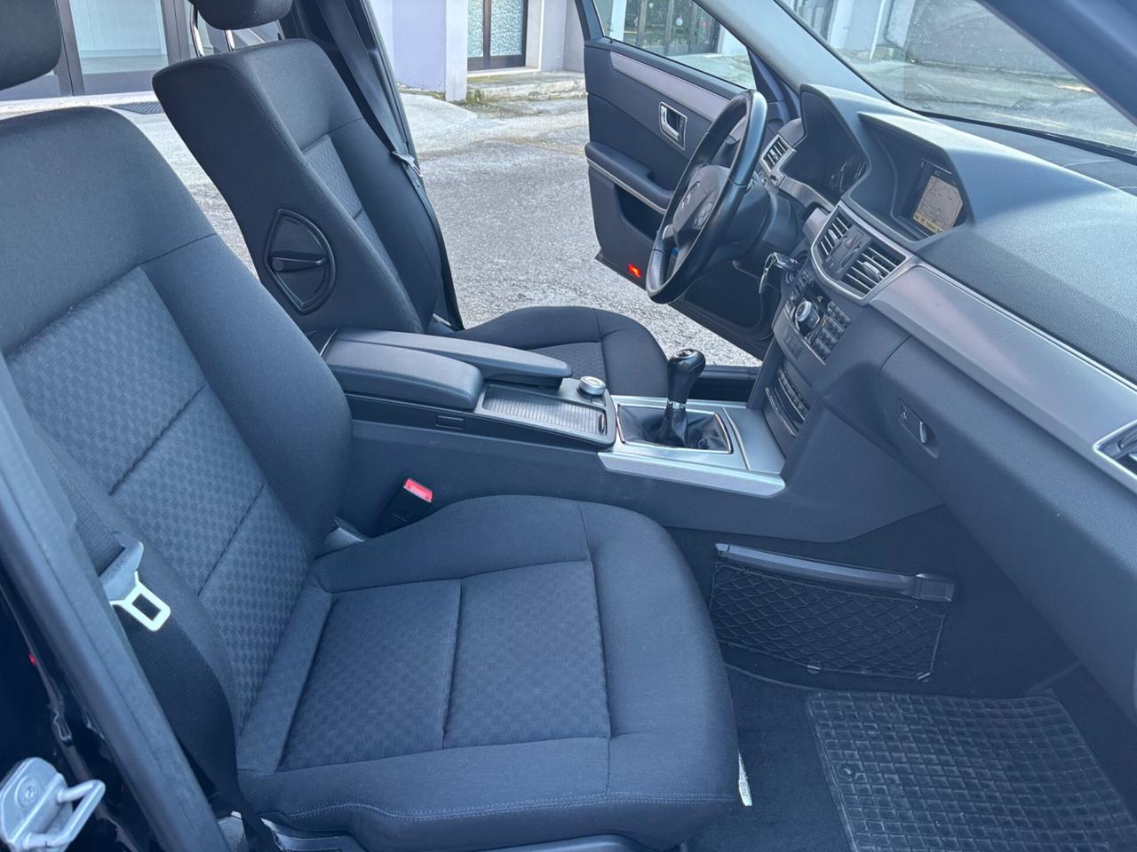 Mercedes-benz E 200 CDI BlueEFFICIENCY km96000