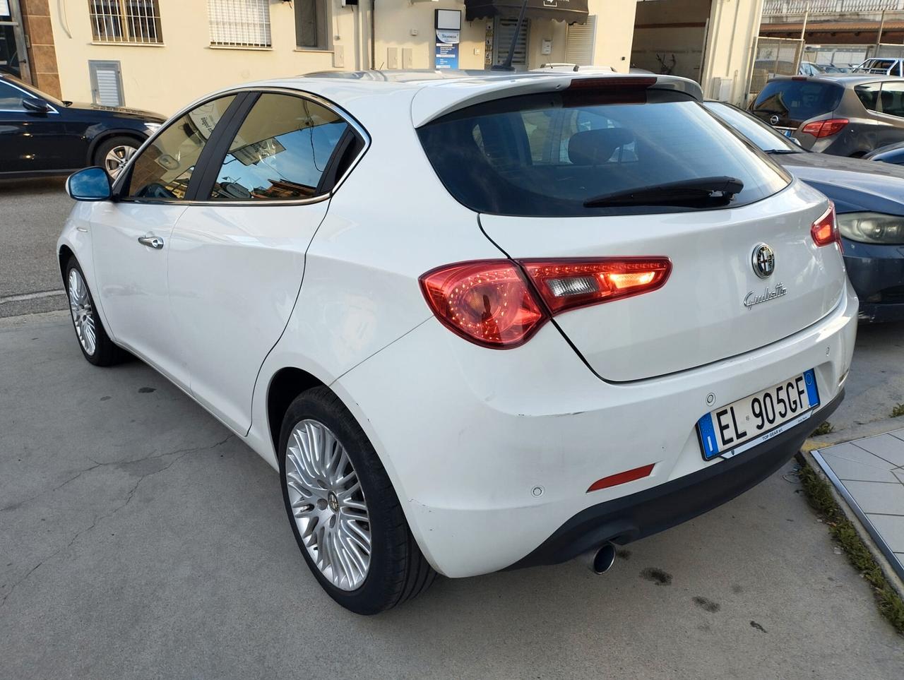 Alfa Romeo Giulietta 1.6 JTDm 105 CV