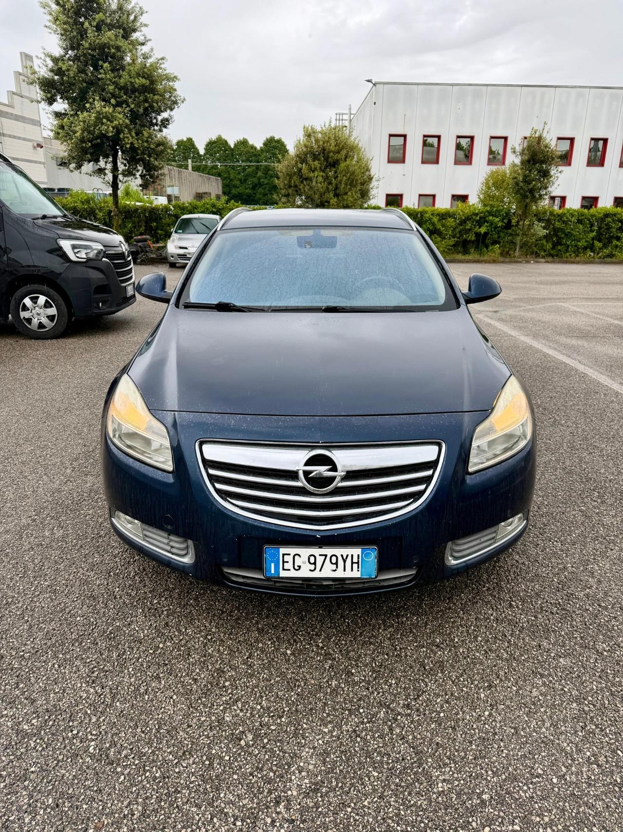 OPEL INSIGNIA SPORTS TOURER 2.0 CDTI