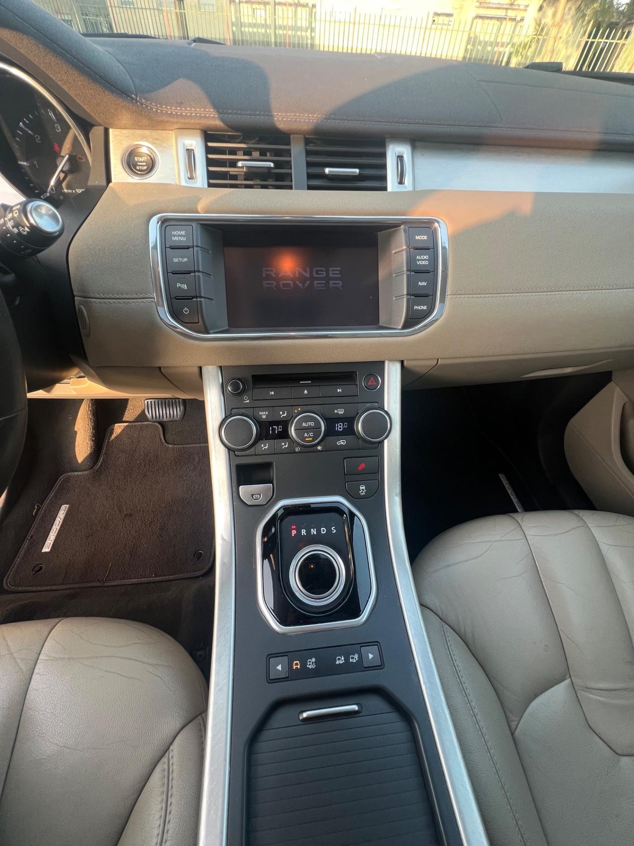 Land Rover Range Rover Evoque Evoque 2.2 TD4 5p. Dynamic