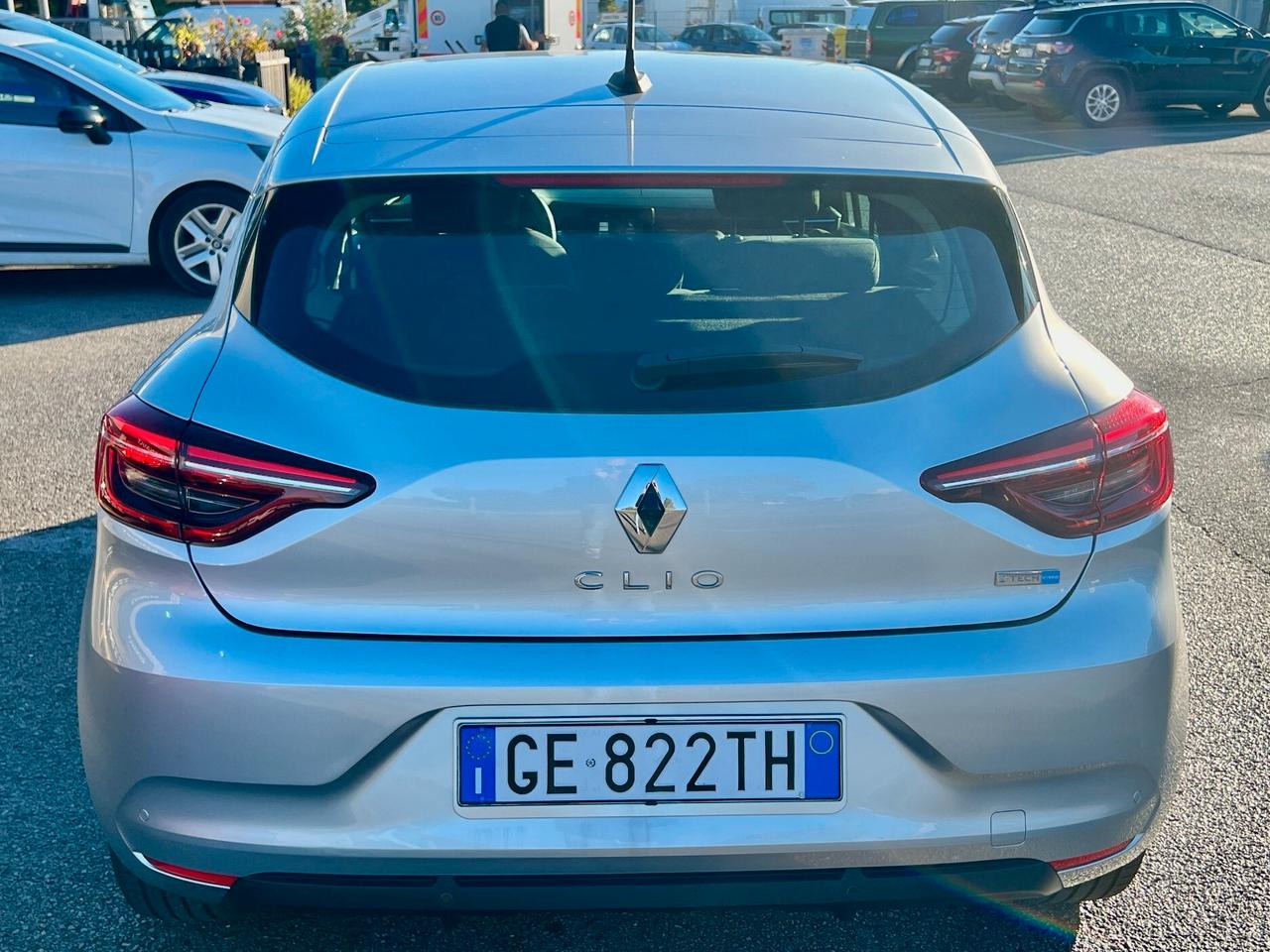 Renault Clio Full Hybrid E-Tech 140 Zen 2021